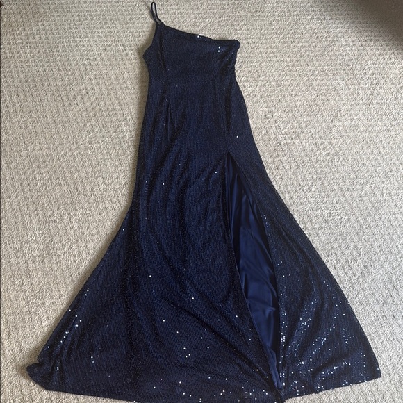 Dresses & Skirts - NWT Navy Blue Sequin Gown